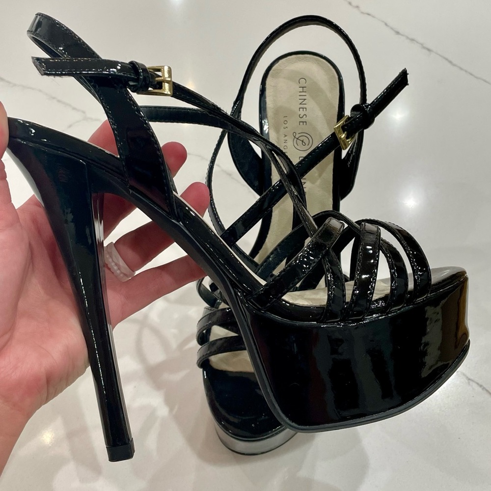 Chinese Laundry shiny black heel